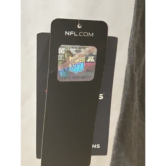 NWT Fanatics Brady Superbowl LV Champions Tampa Bay Buccaneers T-Shirt size S - Picture 5 of 6